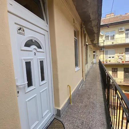 K31 Downtown, Ac * Budapešť